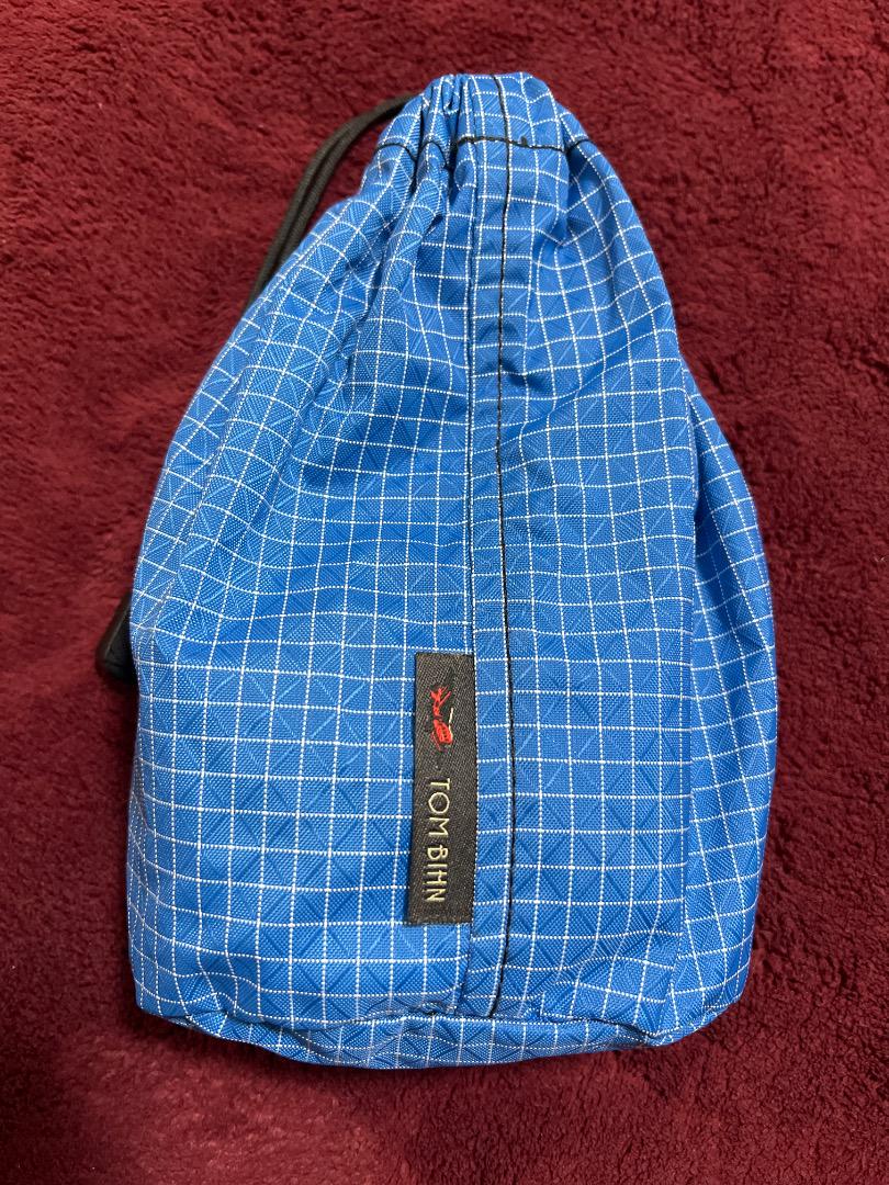 Tom Bihn passport case Island Dyneema